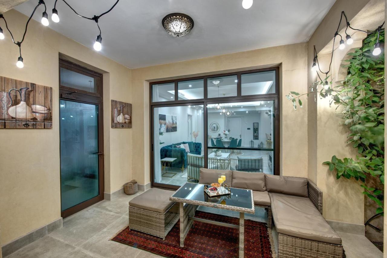 Durrani Homes - Arabian Luxury At Souk Al Bahar Besides Burj Khalifa & Dubai Mall المظهر الخارجي الصورة