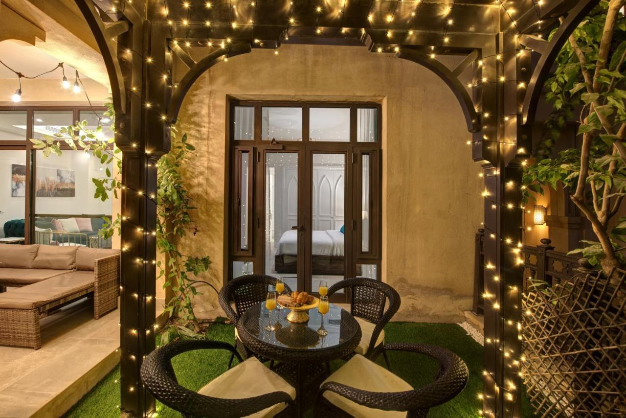 Durrani Homes - Arabian Luxury At Souk Al Bahar Besides Burj Khalifa & Dubai Mall المظهر الخارجي الصورة